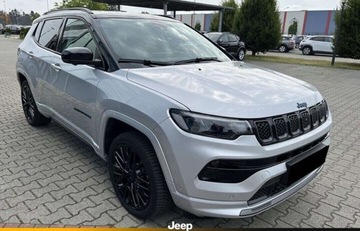 Jeep Compass II SUV Plug-In Facelifting 1.3 GSE T4 240KM 2022 JEEP Compass 1.3 T4 PHEV 4xe S S&amp;S aut Suv 240KM 2023, zdjęcie 1