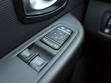 Renault Clio IV Grandtour Facelifting 0.9 TCe 90KM 2018 Renault Clio 0.9 TCe, Salon Polska, Serwis ASO, zdjęcie 12