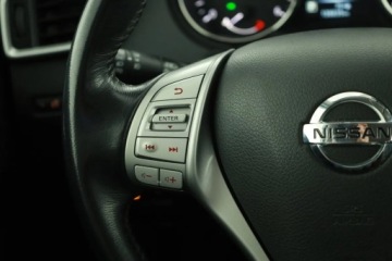 Nissan X-Trail III Terenowy 1.6 dCi 130KM 2016 Nissan X-Trail 1.6 dCi, Salon Polska, Serwis ASO, zdjęcie 17