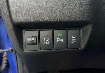 Honda Jazz IV Mikrovan 1.3 i-VTEC 102KM 2017 Honda Jazz 1.3i VTEC manual gwarancja Navi kamera CZUJNIKI asystent pasa, zdjęcie 28