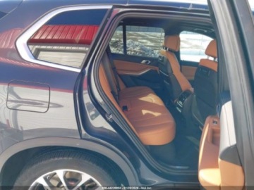 BMW X5 G05 2022 BMW X5 xDrive40i 2022 3.0 Benzyna 335KM, zdjęcie 13