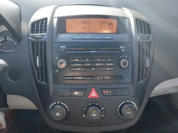 RADIO ODTWARZACZ + PANEL NAWIEWU + RAMKA KIA CEED I