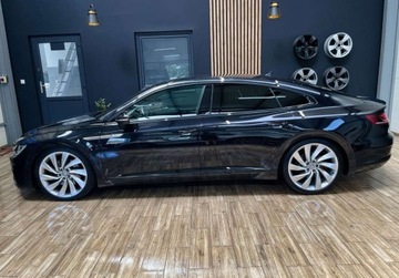 Volkswagen Arteon Fastback 2.0 TDI 240KM 2018 Volkswagen Arteon 2.0 TDI DSG 240 KM bezwypadkowy R-line navi vitrtual, zdjęcie 10
