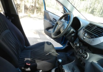 Nissan Pixo 1.0 68KM 2010 Nissan Pixo Sliczny maly ekonomiczny z KLIMATYZACJA bez rdzy Benzyna, zdjęcie 9