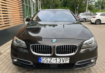 BMW Seria 5 F10-F11 Touring Facelifting 530d 258KM 2016 BMW Seria 5 BMW Seria 5 530d xDrive Luxury Line 3.0 Diesel 258KM, zdjęcie 15