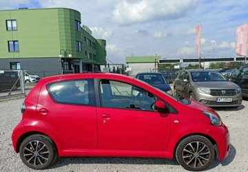 Toyota Aygo I Hatchback 5d Facelifting 1.0 VVT-i 68KM 2014 Toyota Aygo Toyota Aygo Benzyna 68KM, zdjęcie 4