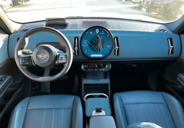 Mini Countryman U25 2024 MINI Countryman 150KM Favoured Trim Pakiet S HeadUP Asystenci Grzana kiero, zdjęcie 7