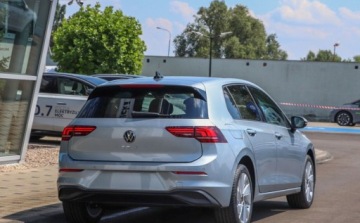 Volkswagen Golf VIII Hatchback Facelifting 1.5 TSI 116KM 2026 Volkswagen Golf Life Plus, tapicerka Art Velours, Pakiet Zimowy, od reki, zdjęcie 4