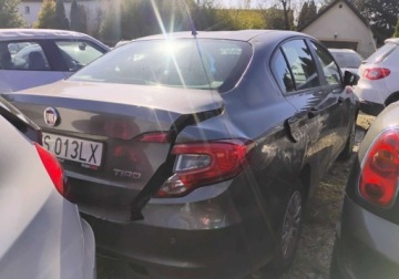 Fiat Tipo II Sedan 1.4 95KM 2020 Fiat Tipo 2020r, Salon Polska. 1.4 LPG. Uszkodzony lewy przod i tyl. 1.4, zdjęcie 3