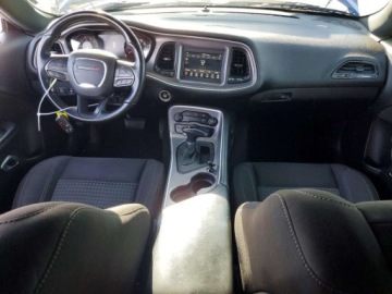 Dodge Challenger III 2022 Dodge Challenger 2022 DODGE CHALLENGER SXT 3.6 Benzyna 295KM, zdjęcie 7