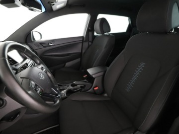 Hyundai Tucson III SUV Facelifting 1.6 T-GDi 177KM 2018 Hyundai Tucson automat 177KM navi grzane fotele, zdjęcie 12