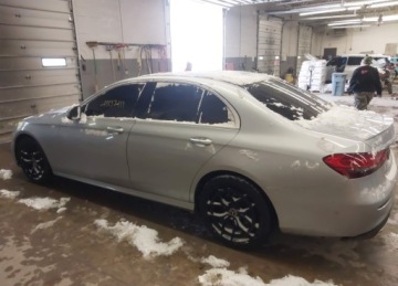 Mercedes Klasa E W213 Kombi Facelifting 2.0 E300 258KM 2021 Mercedes-Benz Klasa E MERCEDES-BENZ E 350 4MATIC 2.0 Benzyna 259KM, zdjęcie 5