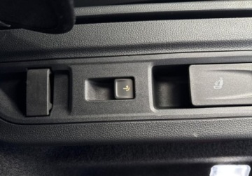 Volkswagen Passat B8 Variant Facelifting 2.0 TDI SCR 150KM 2024 Volkswagen Passat Variant R-Line 2.0TDI 150KM DSG WEBASTO Panorama IQ Mart, zdjęcie 35