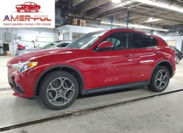 Alfa Romeo Stelvio SUV 2.0 Turbo 280KM 2018 Alfa Romeo Stelvio Sport 2018 2.0l 2.0 Benzyna 280KM
