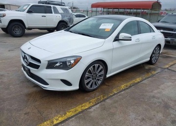 Mercedes CLA C117 Coupe Facelifting 2.0 250 211KM 2018 Mercedes-Benz CLA MERCEDES-BENZ CLA 250 2.0 Benzyna 211KM, zdjęcie 6