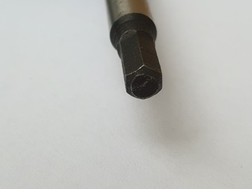 КЛЮЧ ДЛЯ ТОКАРНЫХ ПАТРОНОВ 6 мм, ЗУБР-БЕЛЫЙ