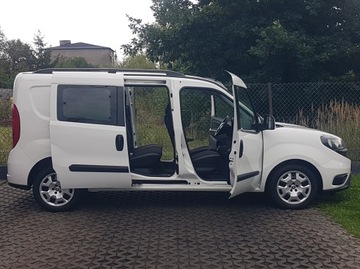Fiat Doblo IV 2020 FIAT DOBLO MAXI 5 OSÓB DŁUGI KLIMA 6-BIEGÓW 2X DRZWI BOCZNE PRZESUWNE, zdjęcie 26