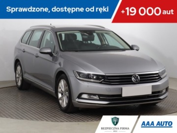 Volkswagen Passat B8 Variant 2.0 TDI BlueMotion SCR 190KM 2017 VW Passat 2.0 TDI, Salon Polska, Serwis ASO