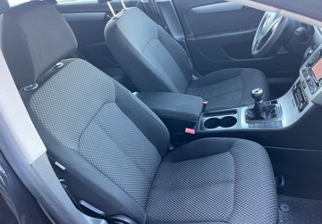 Volkswagen Passat B7 Variant 1.4 TSI BlueMotion 122KM 2011 Volkswagen Passat 1.4 TSI 122KM 6Bieg.Nowy Rozrz.Navi.Hak Grzanie Klimatr., zdjęcie 9