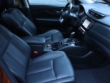 Nissan X-Trail III Terenowy 2.0 dCi 177KM 2017 Nissan X-Trail 2.0 dCi, Salon Polska, zdjęcie 8