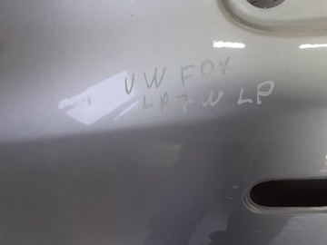 BLATNÍK LEVÝ VW FOX LA7W