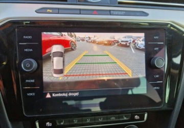 Volkswagen Passat B8 Limousine 1.8 TSI BlueMotion Technology 180KM 2017 Volkswagen Passat 1,8 TSI 180 KM Automat DSG Salon PL ASO Highline, zdjęcie 25