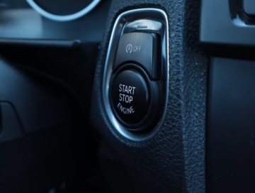 BMW Seria 1 F20-F21 Hatchback 5d 116i 136KM 2012 BMW 1 116i, Skóra, Xenon, Bi-Xenon, Klima, zdjęcie 23