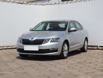 Skoda Octavia III Liftback Facelifting 1.5 TSI ACT 150KM 2018 Skoda Octavia 1.5 TSI, Salon Polska, Serwis ASO, zdjęcie 1