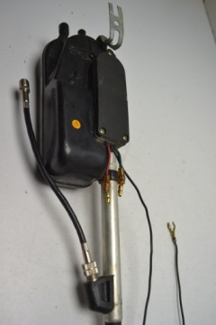 Mercedes M123 W126 Hirschmann Антенна повреждена