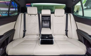 Toyota Camry IX 2024 Toyota Camry 2.5 Hybrid Dynamic Force Executive e-CVT 2.5 Hybryda 186KM, zdjęcie 13