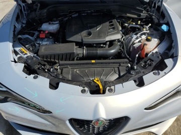 Alfa Romeo Stelvio 2023 Alfa Romeo Stelvio Sprint, 2023r., 2.0L 2.0 Benzyna 280KM, zdjęcie 12