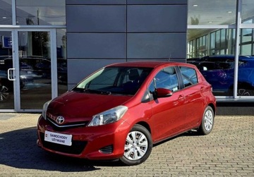 Toyota Yaris III Hatchback 5d 1.0 VVT-i 69KM 2013 Toyota Yaris 1.0 PB 69KM Life Salon PL Serwis ASO Gwarancja Benzyna 69KM, zdjęcie 1