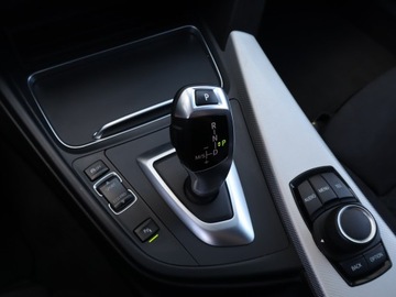 BMW Seria 3 F30-F31-F34 Touring Facelifting 1.5 318i 136KM 2016 BMW 3 318 i, Salon Polska, Serwis ASO, Automat, zdjęcie 11