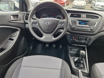 Hyundai i20 II Hatchback 5d Facelifting KAPPA 1.2 MPI 84KM 2018 Hyundai i20 Serwisowany ASO. Klimatyzacja. 5 drzw, zdjęcie 15