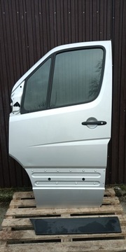 VW Crafter Sprinter drzwi Lewy Przód Srebrne