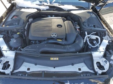 Mercedes Klasa E W213 2021 Mercedes-Benz Klasa E 350 4Matic 2021 2.0l 2.0 Benzyna 255KM, zdjęcie 6