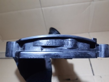 AUDI Q7 4.2 TDI KRYT VENTILU 04L103469J