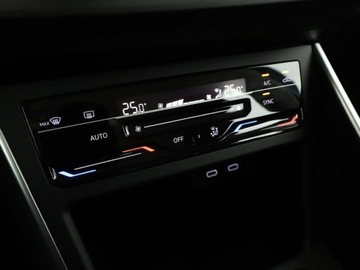 Volkswagen Taigo 1.0 TSI 95KM 2022 Volkswagen Taigo navi LED klima auto virtual, zdjęcie 26