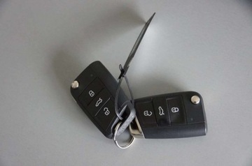 Volkswagen Tiguan II SUV Facelifting 2.0 TDI 150KM 2022 Volkswagen Tiguan 2.0 TDI CR 150 KM DSG, Kamera, Virtual, Salon PL, FV23,, zdjęcie 32