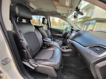 Dodge Journey 3.6 V6 287KM 2015 DODGE JOURNEY Crossroad V6 3.6 benzyna 287KM Dokumentacja 7 osobowyVAT23%, zdjęcie 33