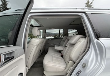 Mercedes Klasa GL X164 2011 Mercedes-Benz GL Mercedes-Benz GL 350 BlueTEC 4Matic 7G-TRONIC 3.0 Diesel, zdjęcie 22