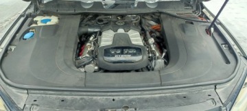 Volkswagen Touareg II 2012 Volkswagen Touareg II 3.0 VW 7P TSI HYBRID 2012, zdjęcie 8