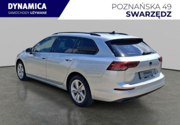 Volkswagen Golf VIII Variant 1.5 TSI 130KM 2022 Volkswagen Golf Variant VAT 23 Life 1.5TSI 130KM M6 2022 r., salon PL, I w, zdjęcie 4