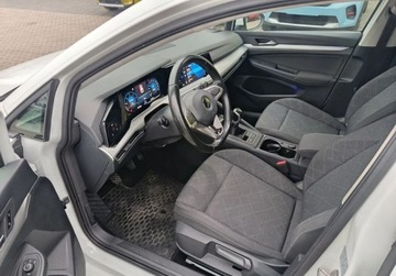 Volkswagen Golf VIII Hatchback 2.0 TDI SCR 115KM 2022 Volkswagen Golf Pierwszy wlasciciel. Salon Polska 2.0 Diesel 115KM, zdjęcie 11