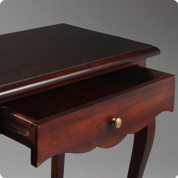 Стильный деревянный настенный столик с выдвижным ящиком.