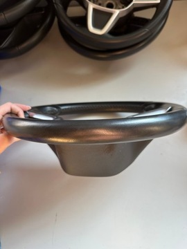 РУЛЕВОЕ КОЛЕСО OPEL ASTRA IV 4