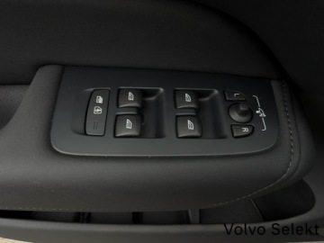 Volvo XC60 II 2025 Volvo XC 60 XC60 B5 B AWD Plus Dark, Harman kardon, zdjęcie 26