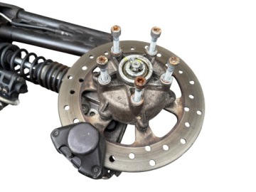 Ножка подвески L Piaggio MP3 400 /500 07-13r