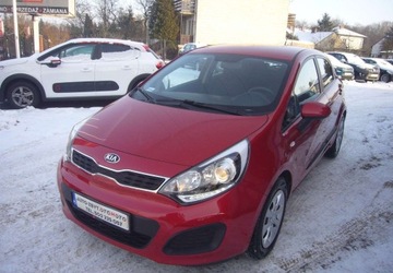 Kia Rio III Hatchback 3d 1.2 DOHC CVVT 85KM 2014 Kia Rio Kia Rio III Salon PL - serwis - I wlasciciel 1.2 Benzyna 85KM, zdjęcie 2