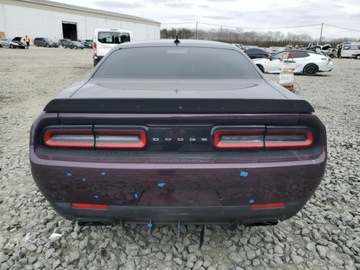 Dodge Challenger III 2022 Dodge Challenger SRT Hellcat 2022 6.2l 6.2 Benzyna 717KM, zdjęcie 2